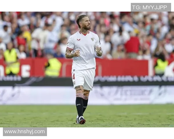 米兰对阵阿森纳直播盛况回顾与精彩瞬间分析