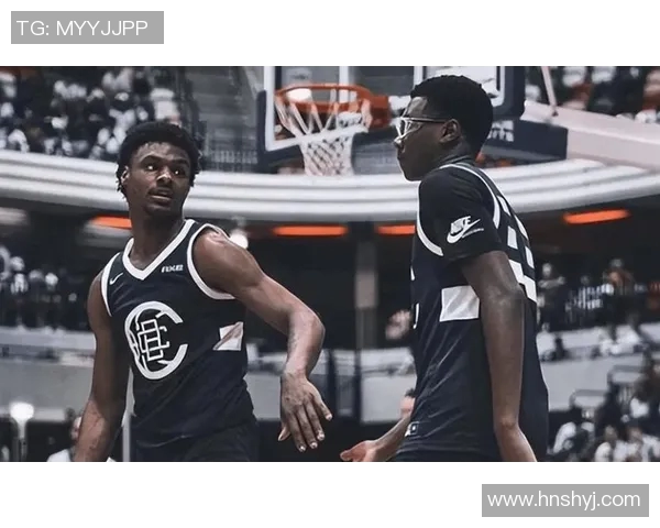 帕斯卡尔西亚卡姆：从默默无闻到NBA明星的奋斗之路与成就解析