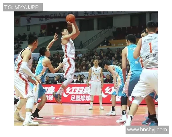 2016-17赛季八一队与辽宁队激战回顾及精彩瞬间分析