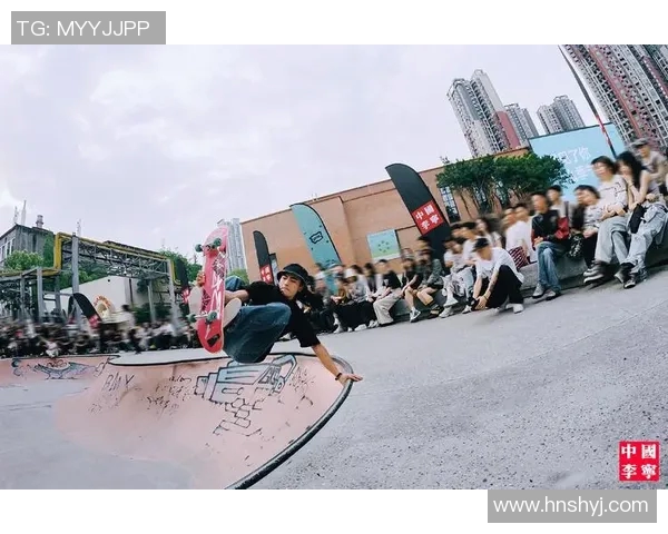 城市马拉松赛中成都滑板队个人能力的精彩表现与深度分析MBA