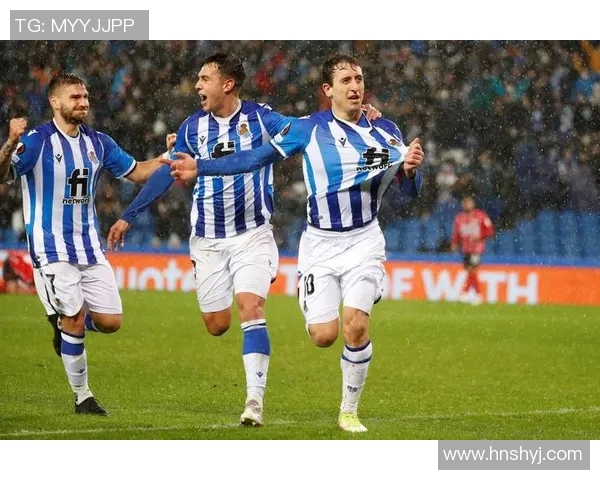 海于格松迎战埃因霍温期待一场精彩绝伦的足球对决与激情碰撞 海于格松迎战埃因霍温期待一场精彩绝伦的足球对决与激情碰撞