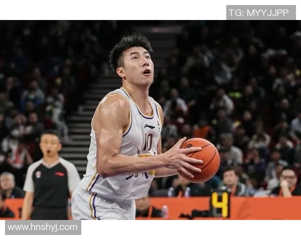 邹雨宸：从篮球新星到职业生涯的璀璨之路与未来展望